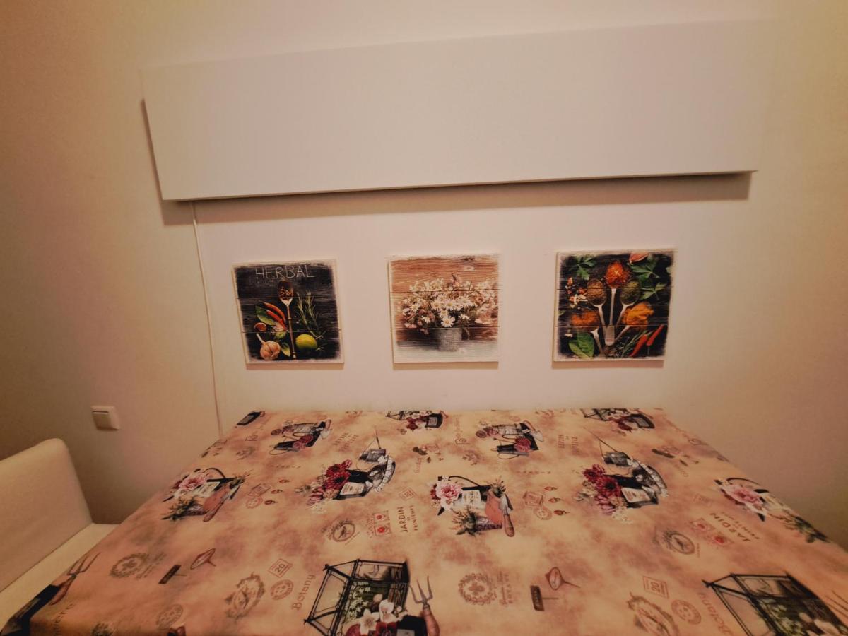 וינה Relax Appartement 10 Minutes To Downtown מראה חיצוני תמונה