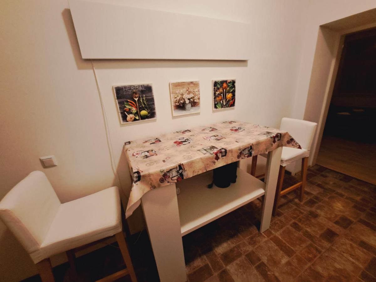 וינה Relax Appartement 10 Minutes To Downtown מראה חיצוני תמונה